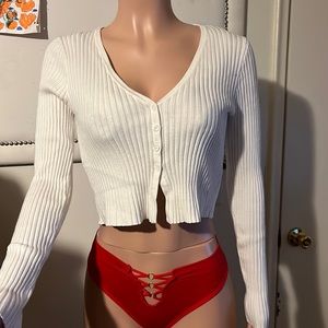 Full Tilt medium crop sweater